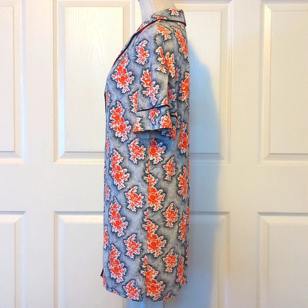 Topshop souvenir shirt dress in red and black floral - Picture 7 of 10